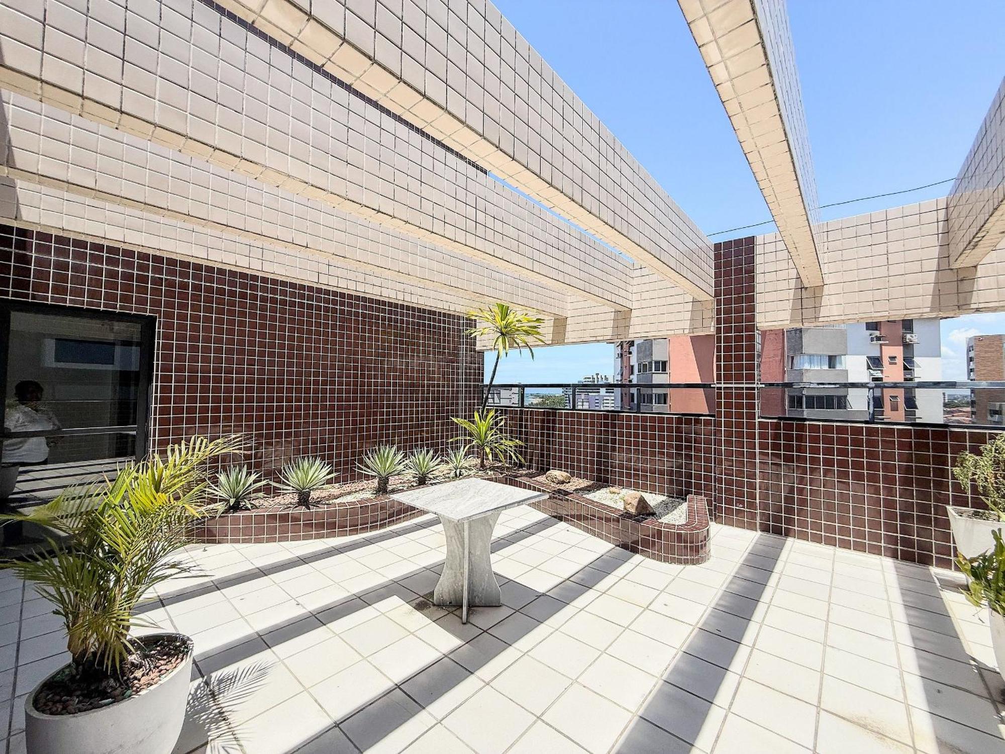 Apartamento Duplex Ponta Ed. Tabriz 409 Maceió